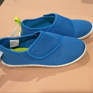 Cat & Jack Blue Mesh Slip-On Water Shoes with Neon Yellow Pull Tab